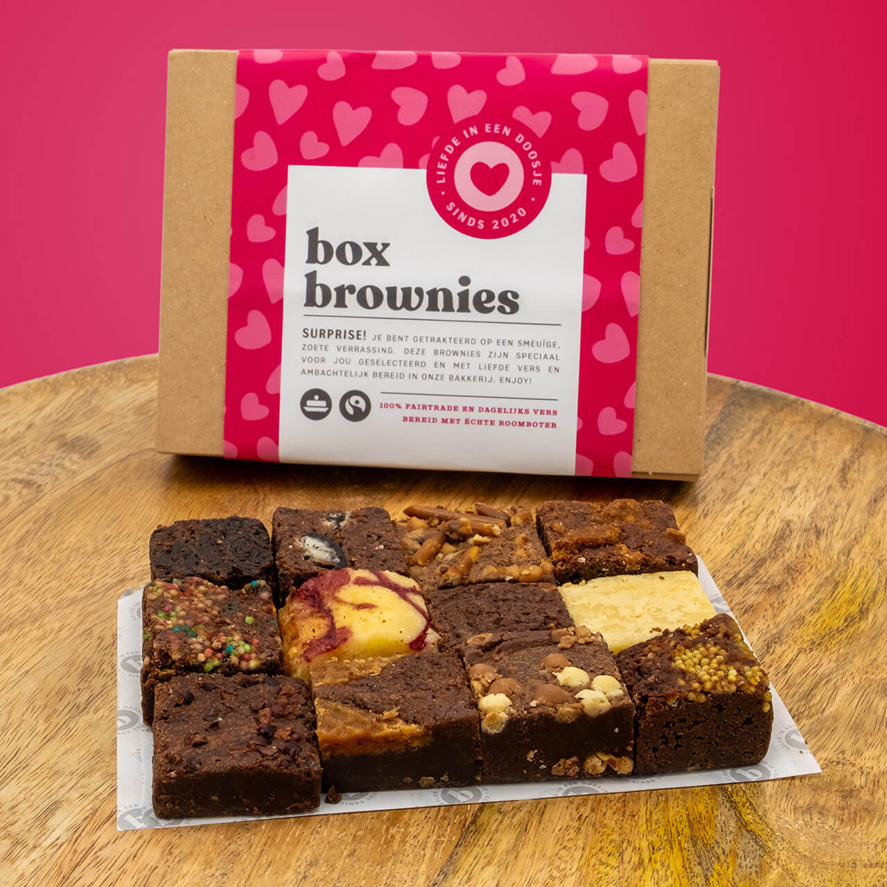 Box Brownies Mini's Box - 12 Brownies Per Post - Brievenbus Pakket - 12 smaken - Fair trade Belgische chocolade - Oreo - Blondie - Speculoos - Kokos 1 Box Brownies Mini's Box - 12 Brownies Per Post - Brievenbus Pakket - 12 smaken - Fair trade Belgische chocolade - Oreo - Blondie - Speculoos - Kokos Box Brownies Mini's Box - 12 Brownies Per Post - Brievenbus Pakket - 12 smaken - Fair trade Belgische chocolade - Oreo - Blondie - Speculoos - Kokos